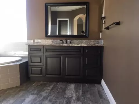 907 Fantenell Ct, Redding, CA 96003 photo 9