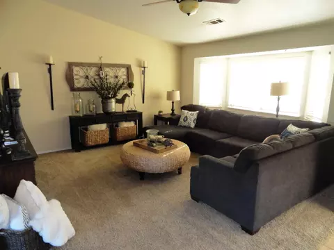 20152 Jill Ln, Redding, CA 96003 photo 2