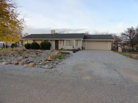 20152 Jill Ln, Redding, CA 96003 photo 1