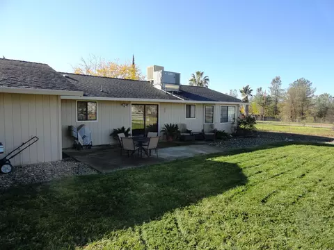 20152 Jill Ln, Redding, CA 96003 photo 13