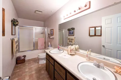 21306 Dersch Rd, Anderson, CA 96007 photo 9