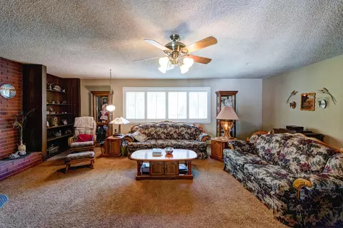 21306 Dersch Rd, Anderson, CA 96007 photo 5