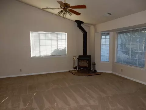 2718 Crystal Tree Dr, Redding, CA 96001 photo 6