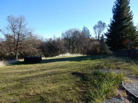 2718 Crystal Tree Dr, Redding, CA 96001 photo 24