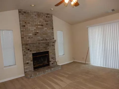 2718 Crystal Tree Dr, Redding, CA 96001 photo 10