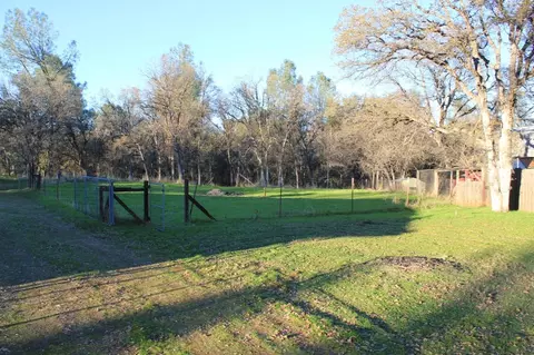 17800 Benfer Dr, Anderson, CA 96007 photo 22