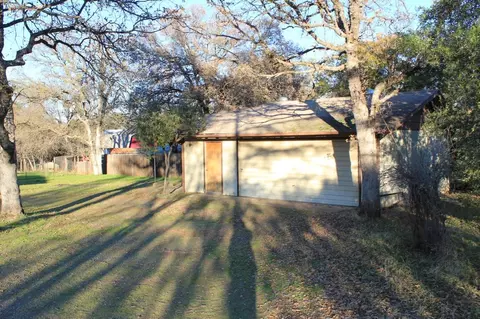 17800 Benfer Dr, Anderson, CA 96007 photo 2