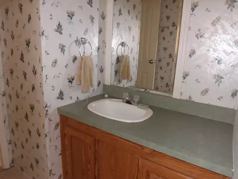 1955 Herbscenta Ln, Redding, CA 96003 photo 9
