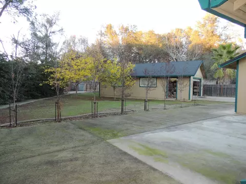 840 Jefferson Ct, Redding, CA 96002 photo 17