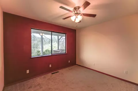 3340 Mountain Oak Dr, Redding, CA 96001 photo 18
