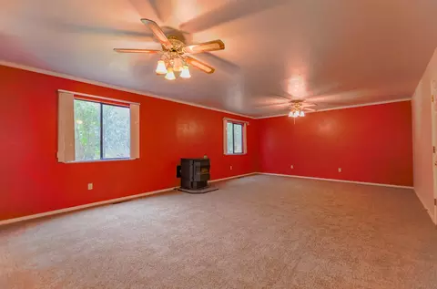 3340 Mountain Oak Dr, Redding, CA 96001 photo 21