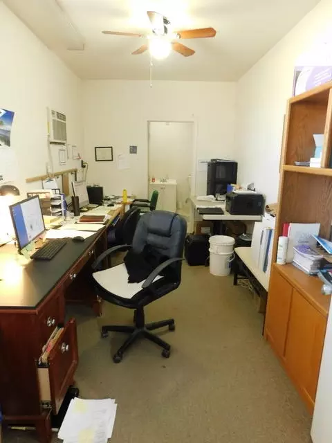 2817 Girvan Rd, Redding, CA 96001 photo 13