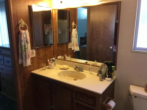 453 Silkwood Dr, Redding, CA 96003 photo 17