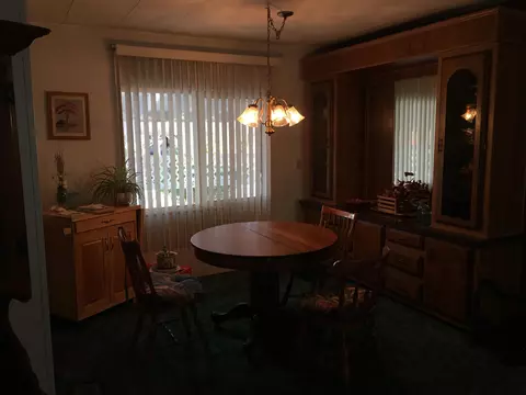 453 Silkwood Dr, Redding, CA 96003 photo 8
