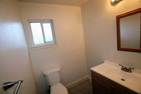 2861 Churn Ct, Redding, CA 96002 photo 18