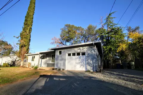 2861 Churn Ct, Redding, CA 96002 photo 3