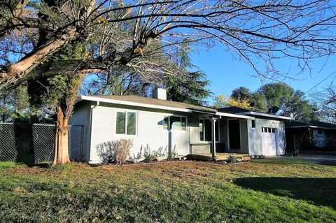 2861 Churn Ct, Redding, CA 96002 photo 4