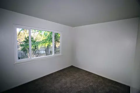 2861 Churn Ct, Redding, CA 96002 photo 17