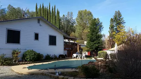 5111 Cedars Rd, Redding, CA 96001 photo 7