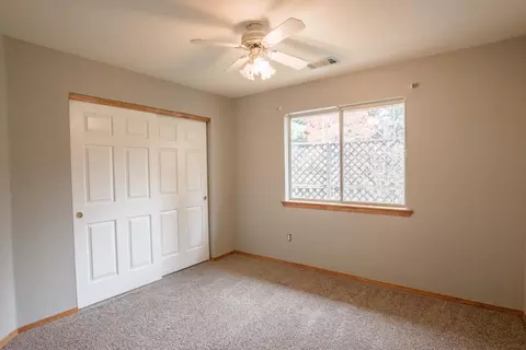 3823 Siskiyou St, Redding, CA 96001 photo 16