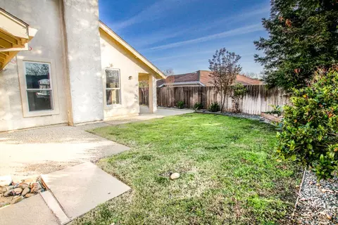 3823 Siskiyou St, Redding, CA 96001 photo 27