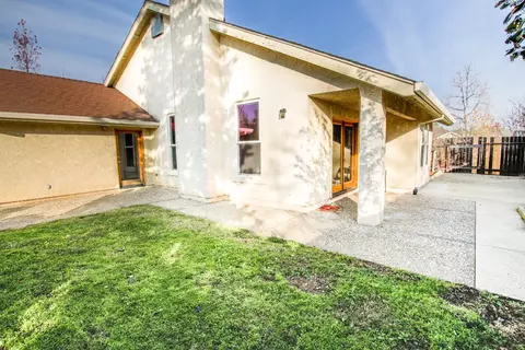 3823 Siskiyou St, Redding, CA 96001 photo 29