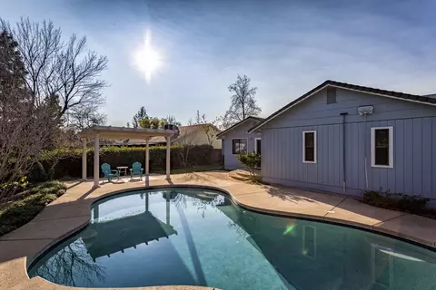 1705 Kildare Dr, Redding, CA 96001 photo 28