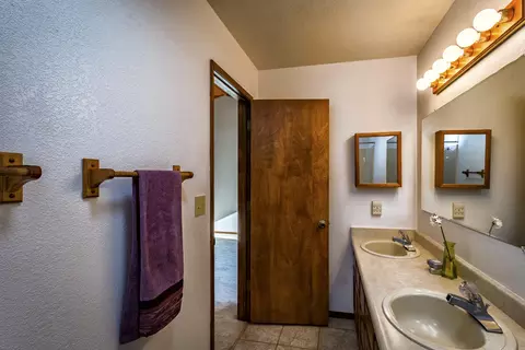 1705 Kildare Dr, Redding, CA 96001 photo 12