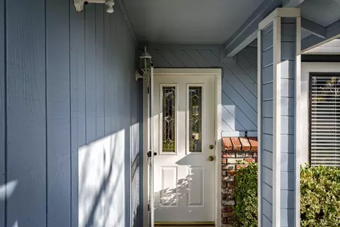 1705 Kildare Dr, Redding, CA 96001 photo 3