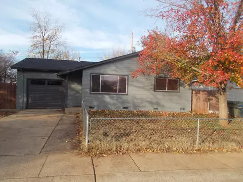 3946 Mercury Dr, Redding, CA 96002 photo 2