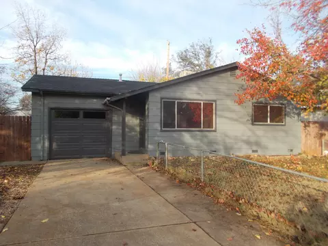 3946 Mercury Dr, Redding, CA 96002 photo 1