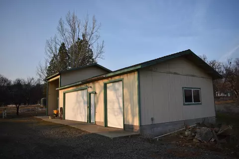 340 Horse Tail Hill Rd, Hayfork, CA 96041 photo 3