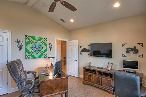 1555 Gold Hills Dr, Redding, CA 96003 photo 21