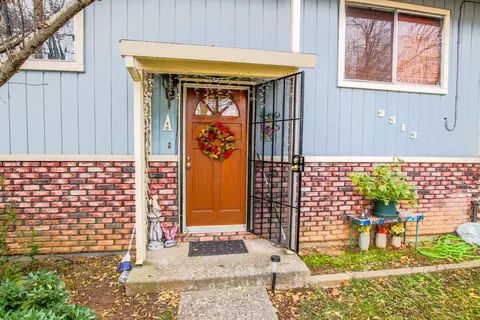 1312 Orange Ave, Redding, CA 96001 photo 9