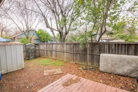 1312 Orange Ave, Redding, CA 96001 photo 29