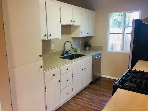 2240 Howard St, Anderson, CA 96007 photo 3