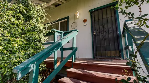 11731 Milton Park Ln, Redding, CA 96003 photo 6