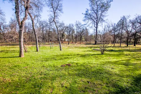 13749 Bear Mountain Rd, Redding, CA 96003 photo 25