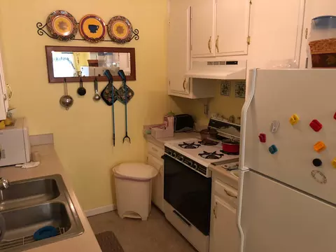 2345 Nebula St, Redding, CA 96002 photo 3