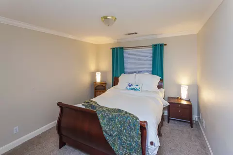 2074 Hope Ln, Redding, CA 96003 photo 36