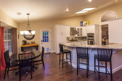 2074 Hope Ln, Redding, CA 96003 photo 20