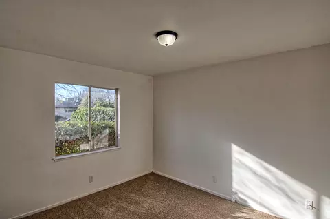 1872 Vale Dr, Redding, CA 96002 photo 12