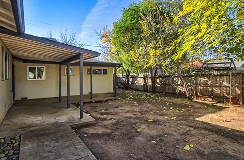 1872 Vale Dr, Redding, CA 96002 photo 22