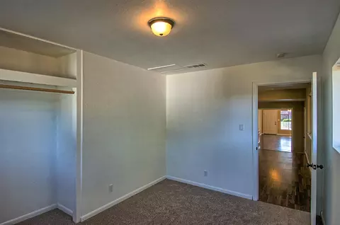 1872 Vale Dr, Redding, CA 96002 photo 11