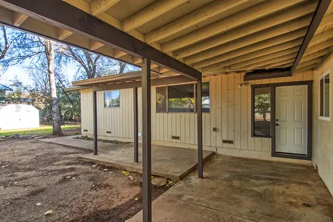 1872 Vale Dr, Redding, CA 96002 photo 26