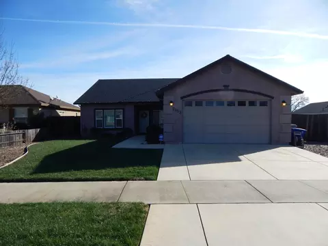 7153 Daybreak Ct, Redding, CA 96001 photo 1