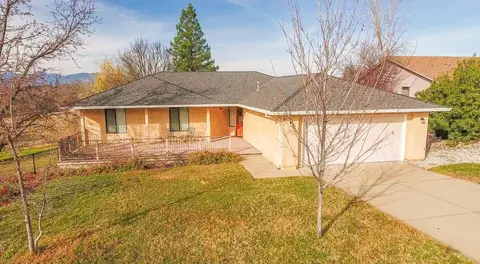 2092 Hacienda St, Redding, CA 96003 photo 23