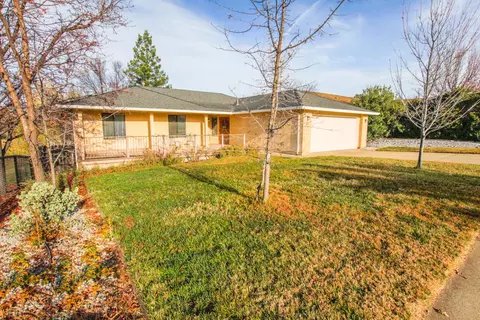 2092 Hacienda St, Redding, CA 96003 photo 21