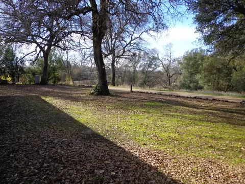 6603 Turtle Ln, Redding, CA 96002 photo 3