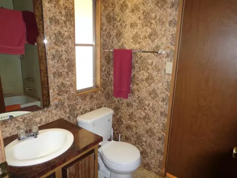 6603 Turtle Ln, Redding, CA 96002 photo 13